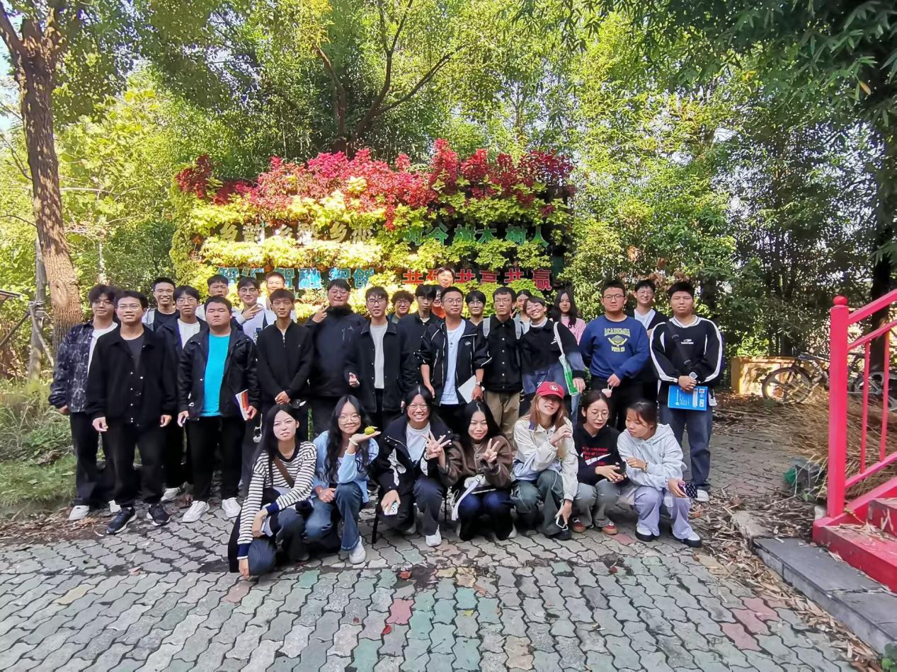 本网讯（记者 李春艳 摄影 吴云松）